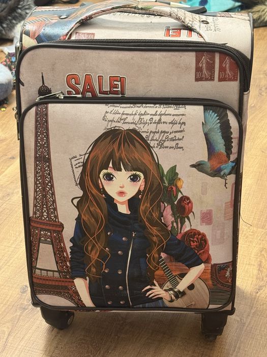 Продается чемодан