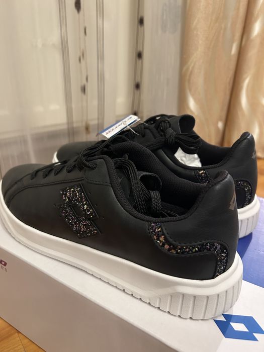 Încălțăminte sport