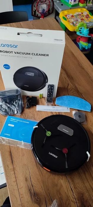 Робот пылесос Laresar evol 3