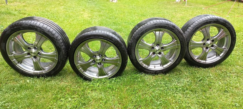 Vând Jenti din Aliaj  Advanti Racing, 18` cu cauciucuri noi  de vara