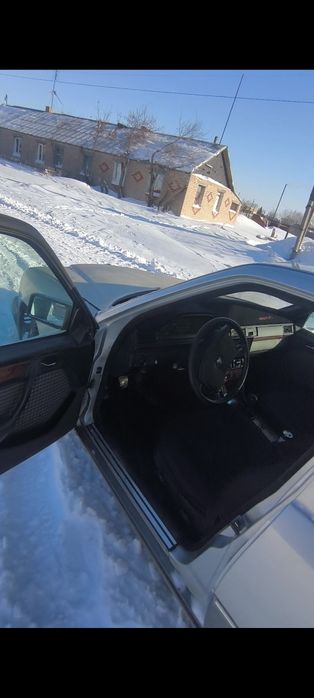 Мерседес е230 w124 продам обмен