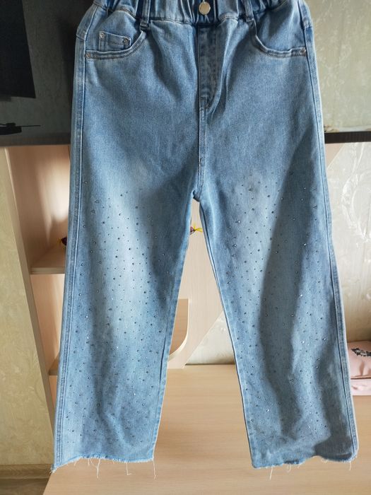 Штаны на девочку .