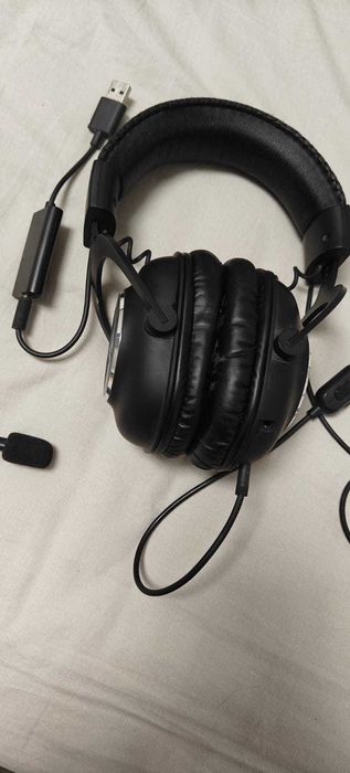 Casti logitech g pro