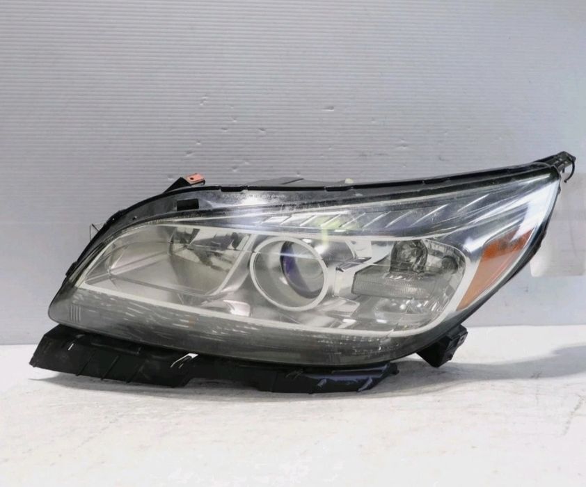 Фара на шевроле малибу от 2010