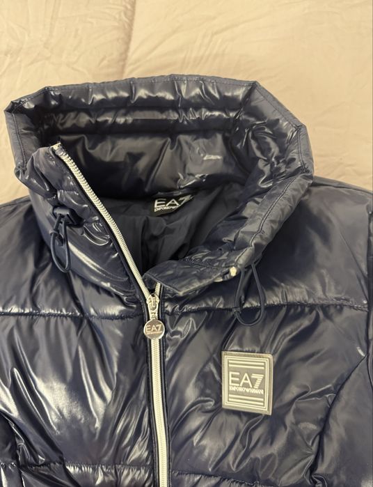 Дамско зимно яке Emporio Armani EA7
