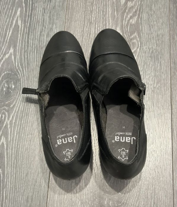 Pantofi piele naturala Jana. 39