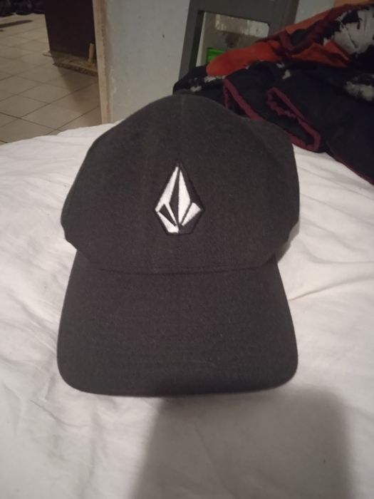 Шапка Volcom козирка