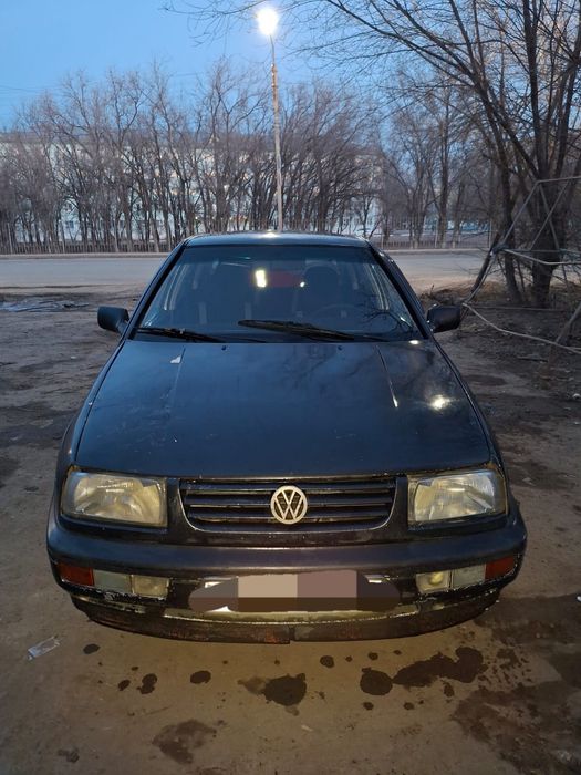 Продам автомобиль Volkswagen Benta GT