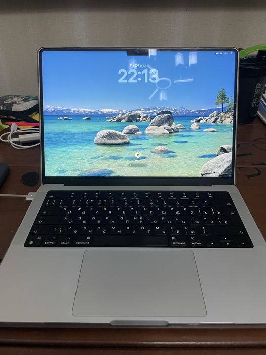MacBook Pro M1 14 дюймов