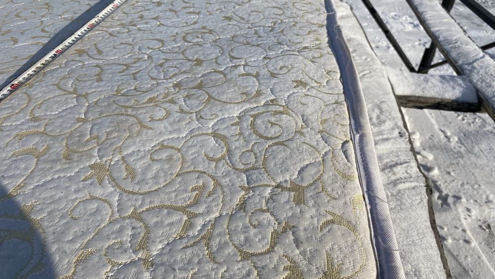 Продам матрац односпалка