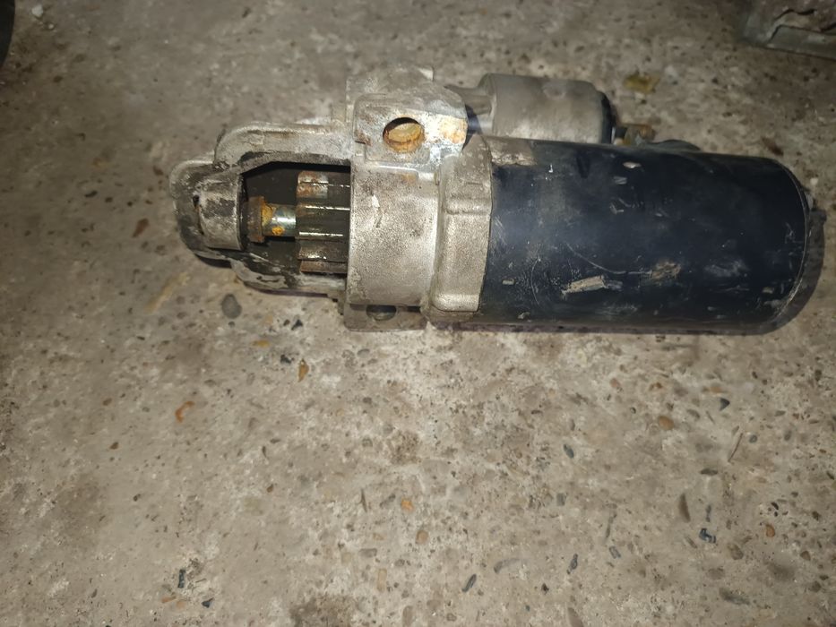 Alternator, electromotor și turbină de Ford