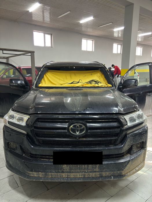 Лобовые задние автостекла