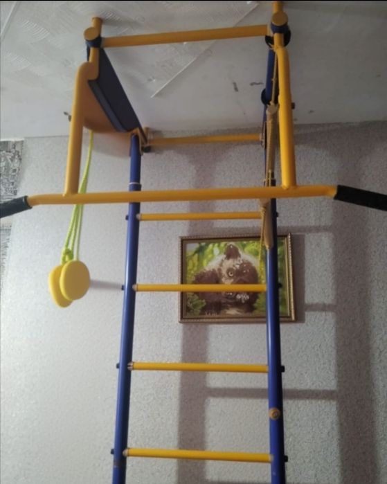 Шведская стенка детская