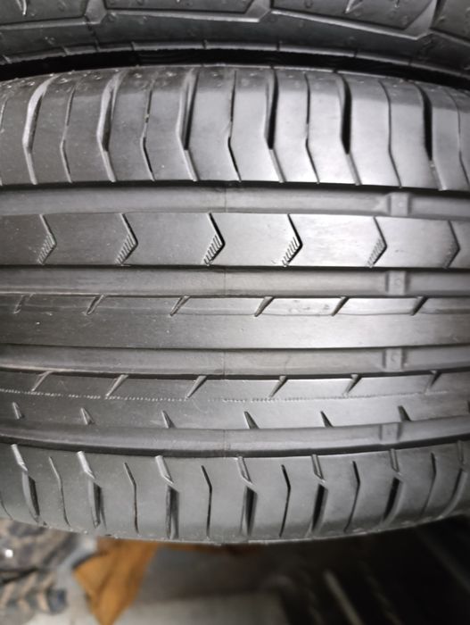 Anvelope de vara 205 60 16 Continental dot 2021