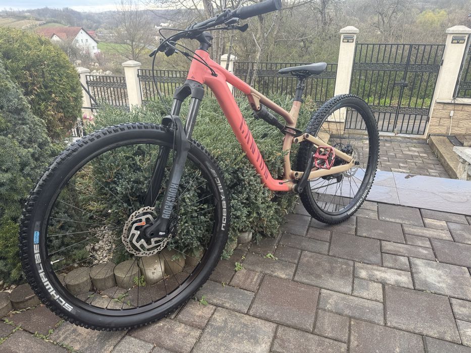 Bicicleta Canyon Neuron 2022