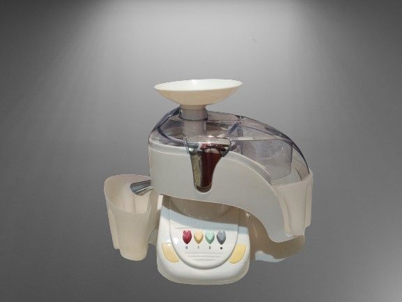 Соковыжималка Vitek (читайте описание)