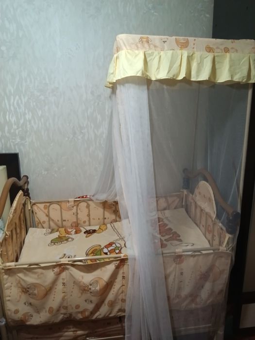 Детская кроватька
