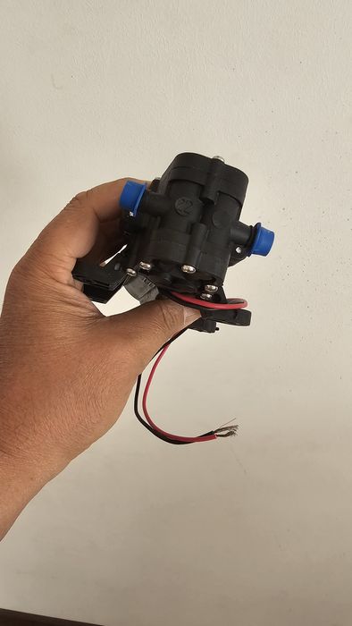 Электрический 12в водяной насос