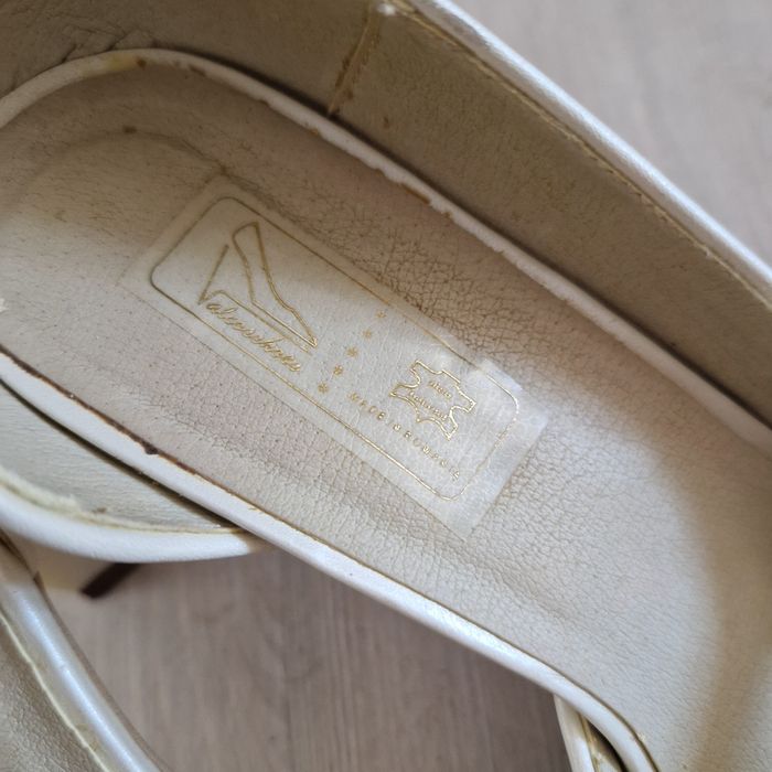 Pantofi piele, mas. 37