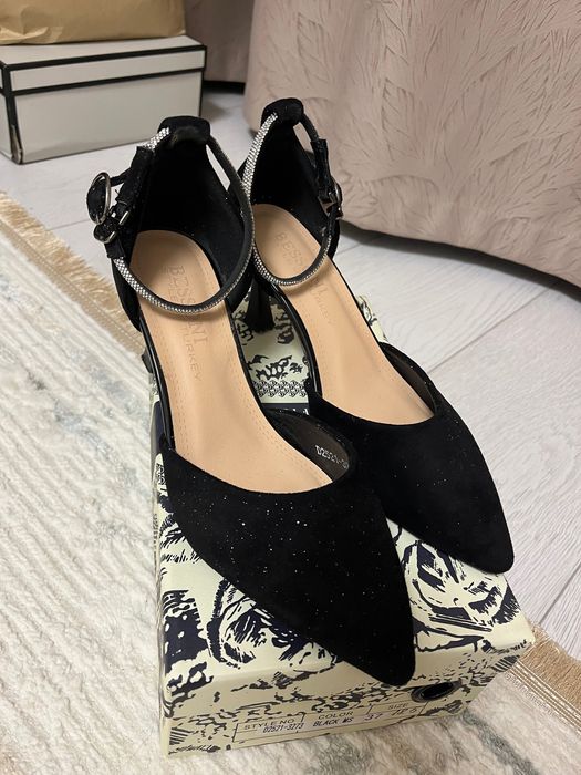 Туфли(черный,с блестками)