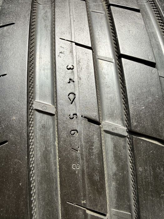 Anvelopa Vara 245/35 r19 - Nokian Powerproof