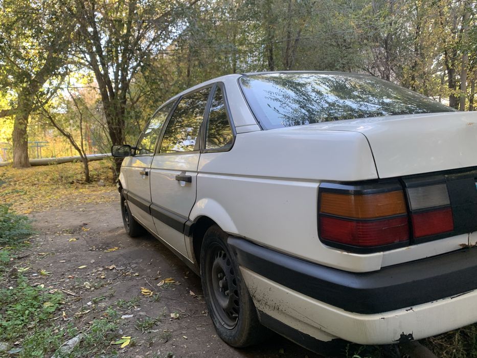 Пассат б3 1’8  мона гур