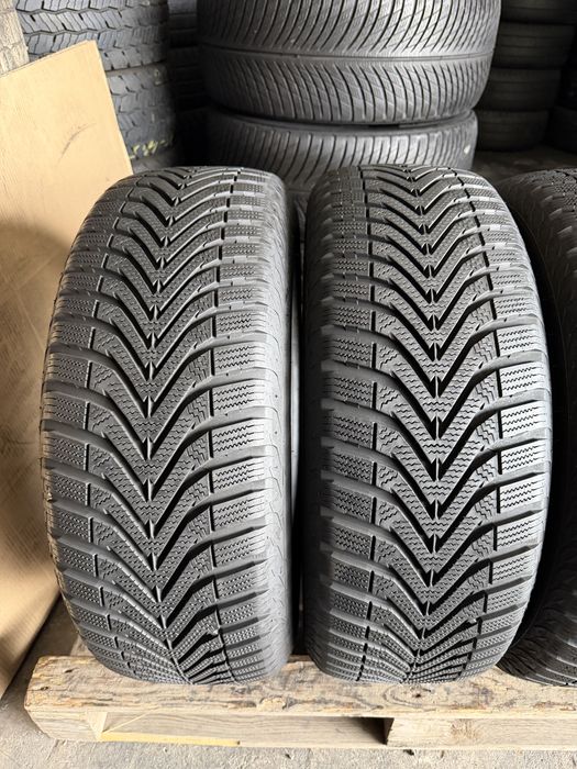 4 anvelope iarna ca NOI 205/55/16 , Vredestein , DOT 2021 , 7-8 mm !