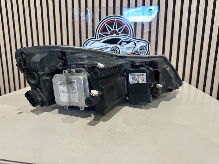 Far stanga Skoda Octavia 2 facelift bi xenon adaptiv de Europa