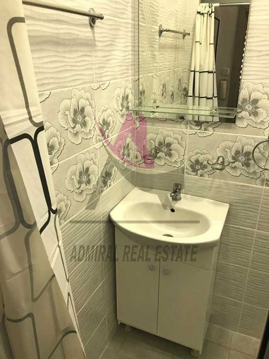 Дава се под наем Тристаен апартамент в Варна, ВИНС - 75 кв.м за 700 € - Снимка #5