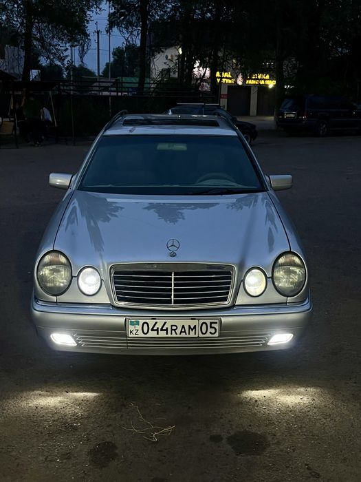 Продам Е320 универсал