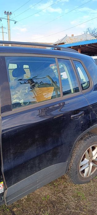 Usa spate stanga VW Tiguan 2010