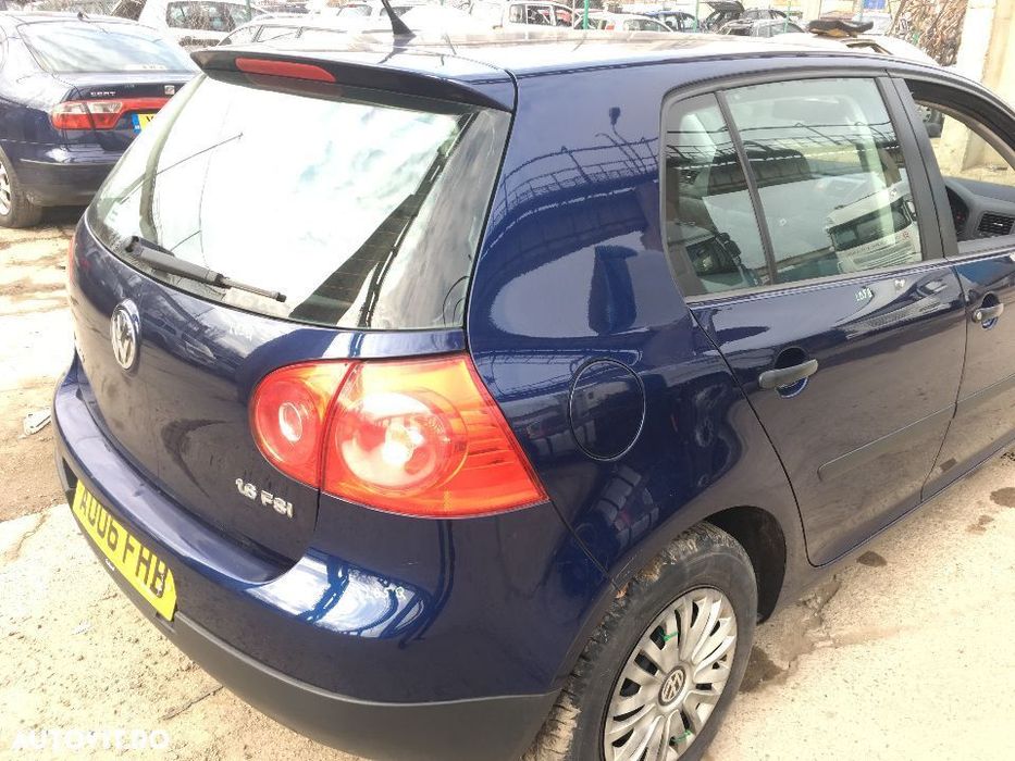 Aripa Dreapta Spate VW Golf 5 2003 - 2008 Cod Culoare LD5Q