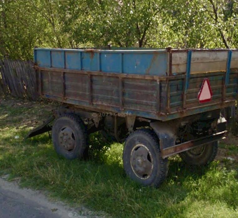 Tractor Universal U650 + plug pp4