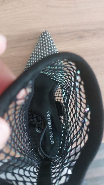 Женские туфли в сеточку