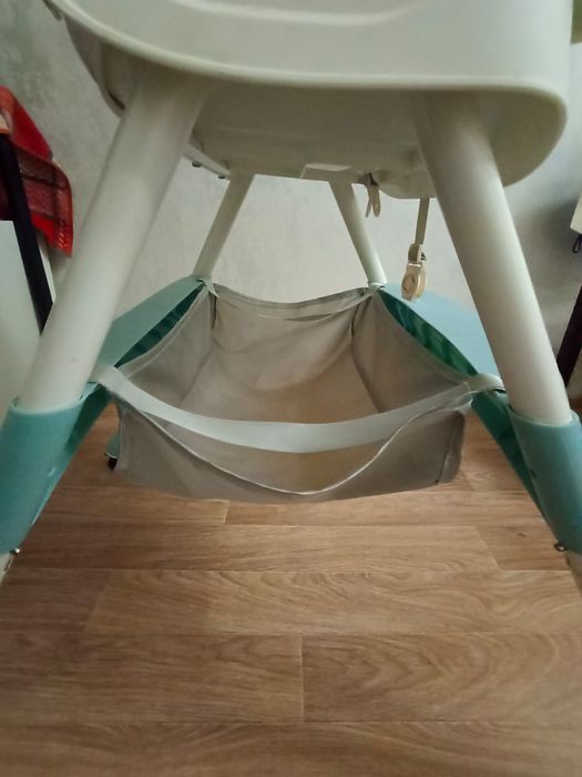 Детский стульчик для кормления