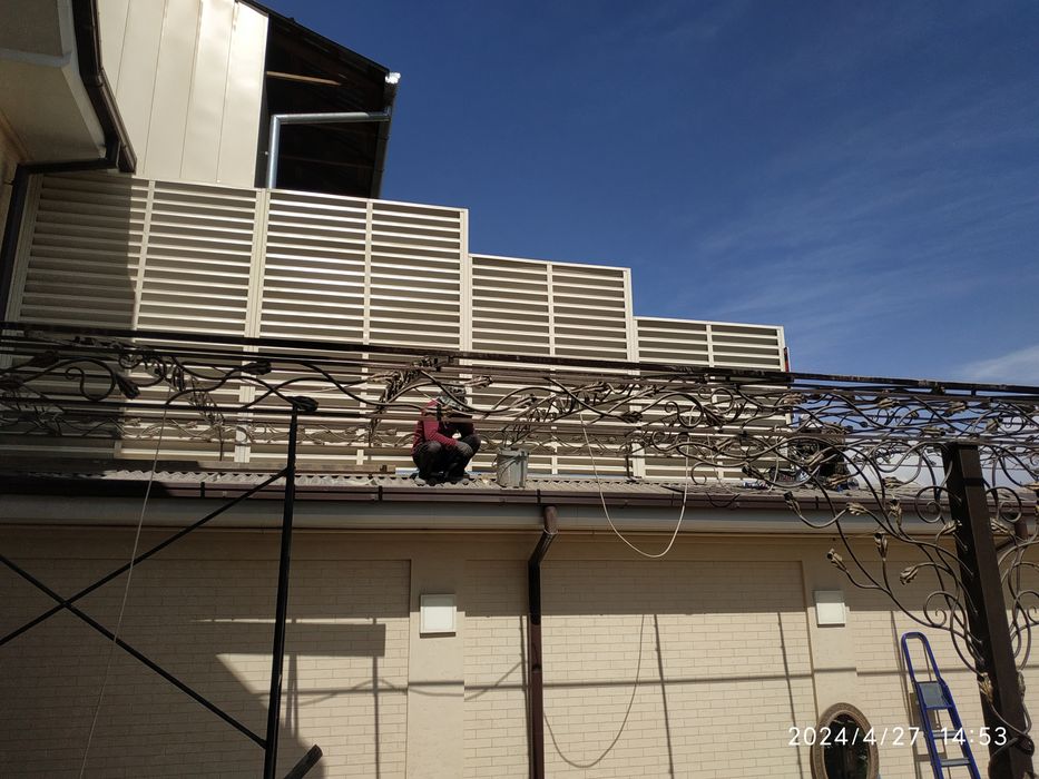 24.Металлический жалюзи каркас из профильных труба