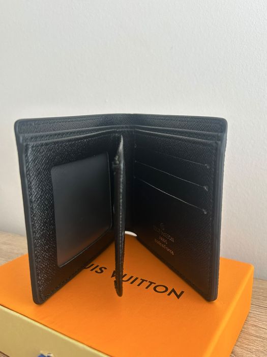 Portofel Louis Vuitton  – Elegant & Premium