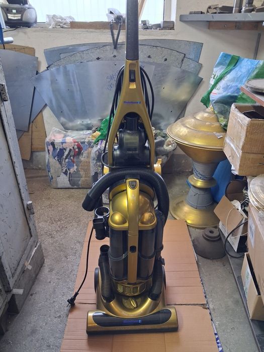 Aspirator marca Modelhome cyclonator 2