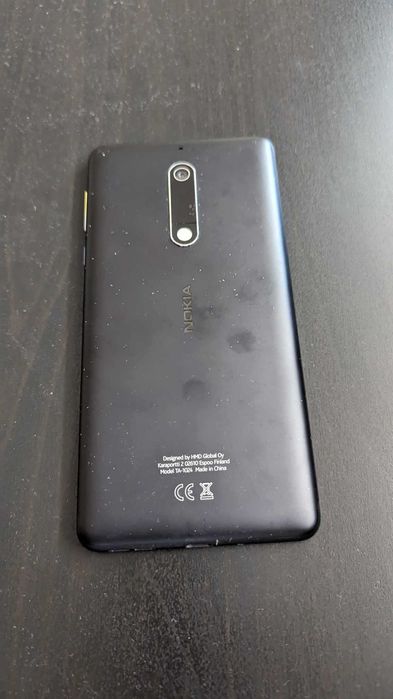 Продавам Nokia 5