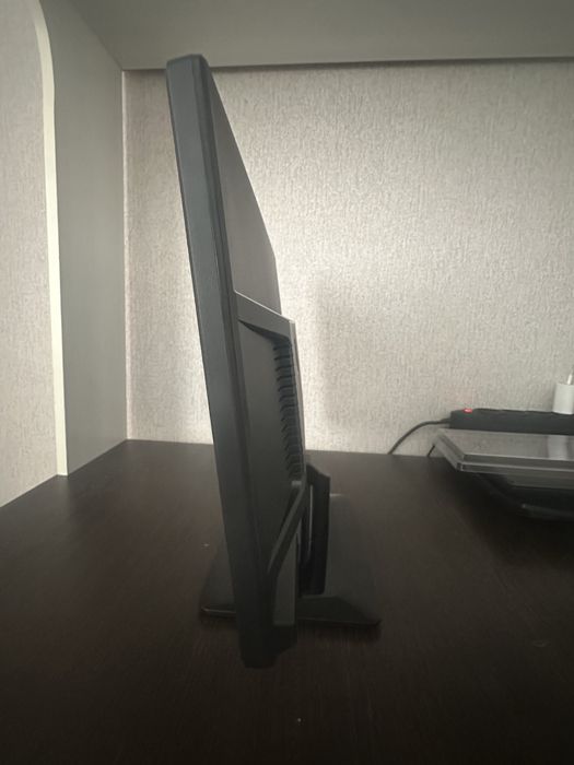 Монитор QMAX BY202V