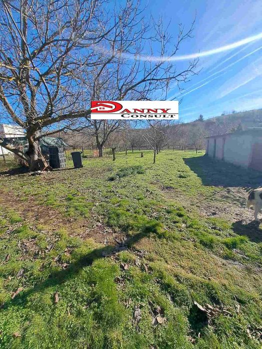 Къща за продажба в с. Царевец - обл. Велико Търново