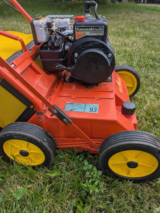 Scarificator iarba Wolf Garden motor Kawasaki