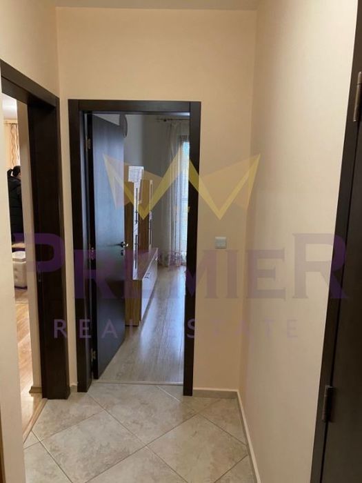 Дава се под наем Двустаен апартамент в Варна, Общината - 60 кв.м за 620 € - Снимка #6