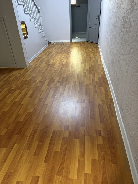 Продам ламинат  33кл  срочно самовывоз