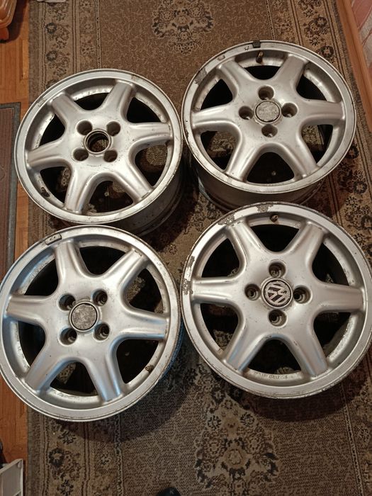 Комплект дисков.