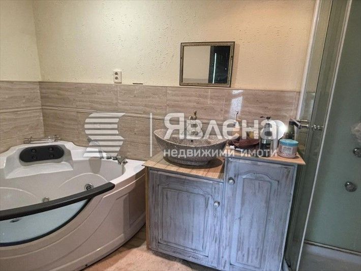 Салон за красота и жилище