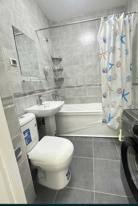 Продам квартиру в Новостройке Assalom Sohil Golden House 2/2/9, 40м2