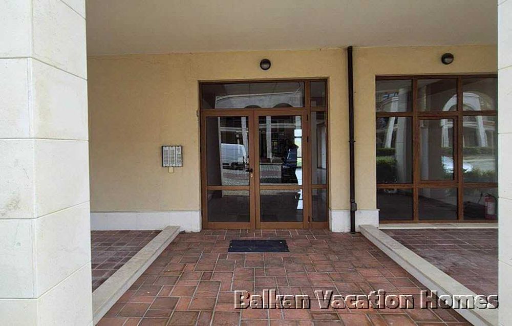 Продава се Двустаен апартамент в Балчик - 84 кв.м за 643 €/кв.м - Снимка #13