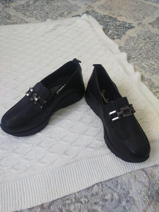 Обувь женская новая