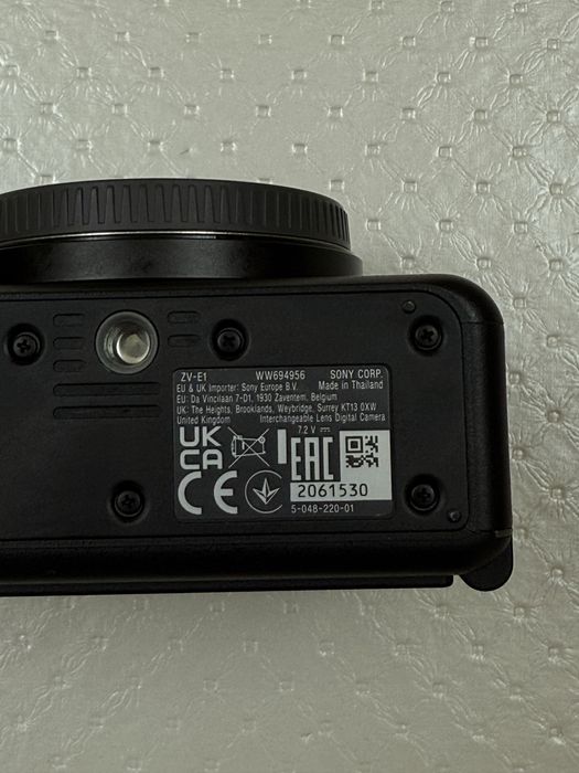 Продам камеру Sony ZV E1